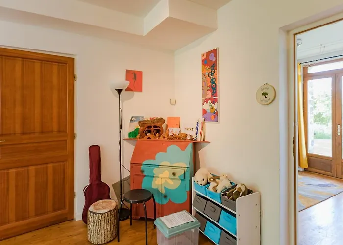 Normandy Bed & Breakfast 3*